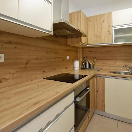 Hotel Apartment Vita Rijeka